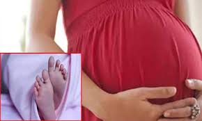 ஒரே பிரசவத்தில் 3 குழந்தைகளை பெற்றெடுத்த தாய் மரணம் - யாழில் சோகம்