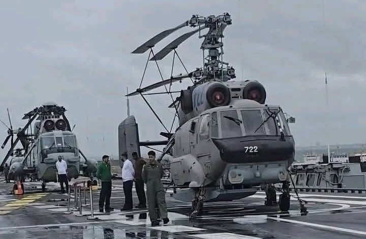 இந்திய ஹெலிகாப்டர்களும்