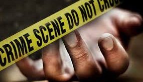 பெண் கொலை: குழந்தையுடன் கணவர் காவல்நிலையத்தில் சரண்!