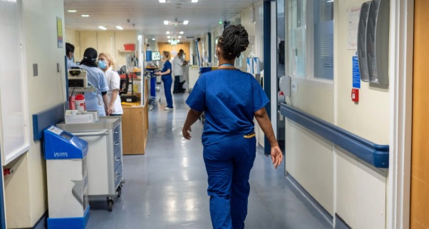 மருத்துவர்கள்