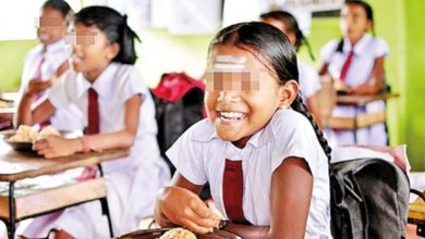 மாணவர்களின்